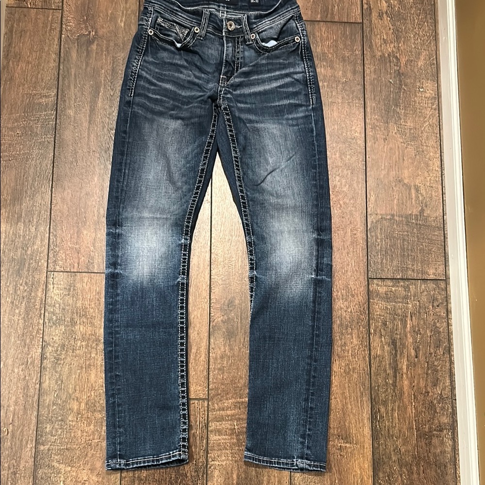 BKE Blue Slim Jeans with Modern Vintage Appeal